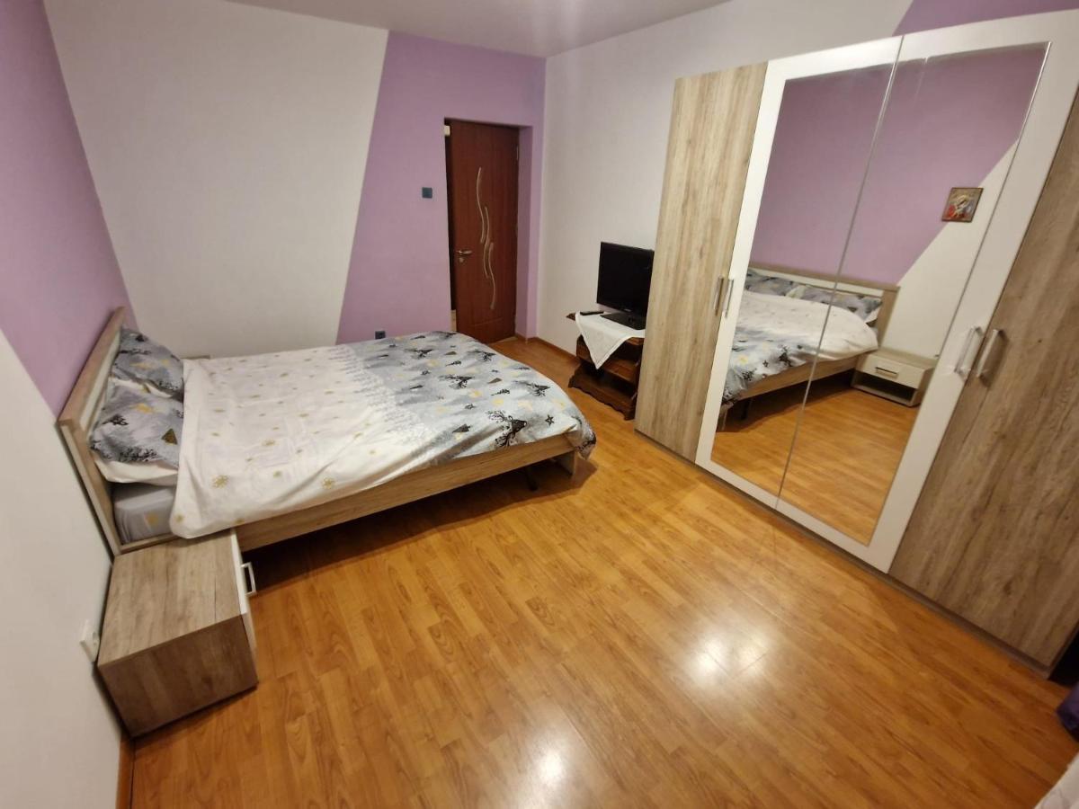 Appartement Apartament Victoria à Târgu Jiu Extérieur photo