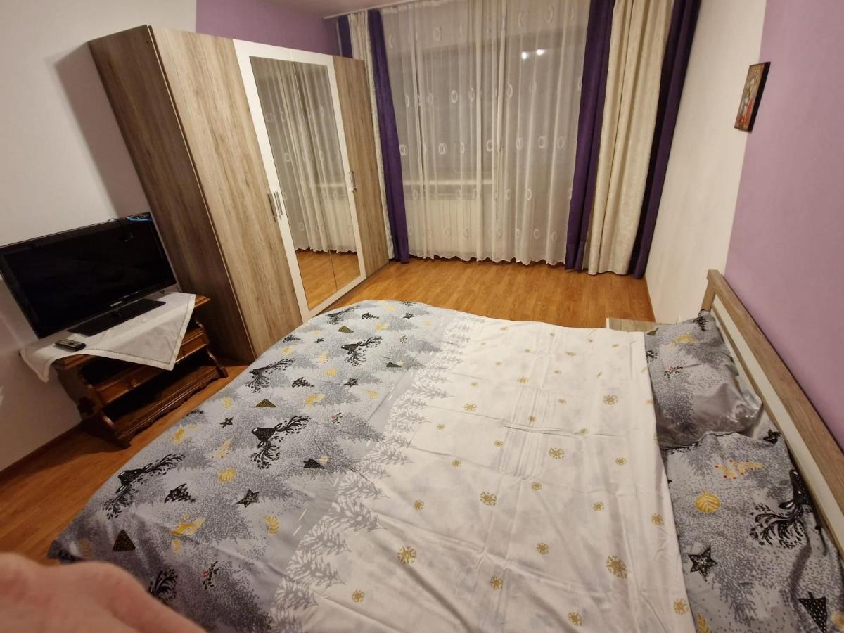 Appartement Apartament Victoria à Târgu Jiu Extérieur photo