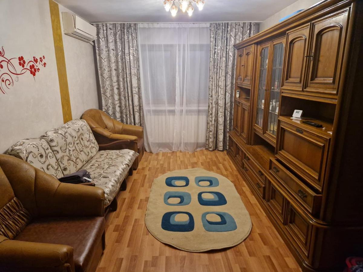 Appartement Apartament Victoria à Târgu Jiu Extérieur photo
